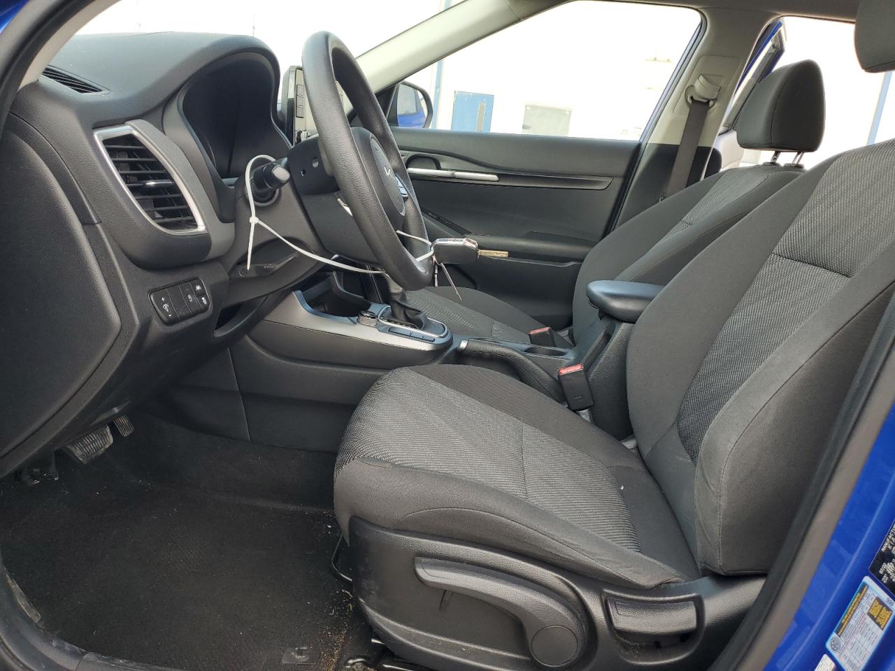 2023 KIA SELTOS LX VIN:KNDEPCAA2P7369678