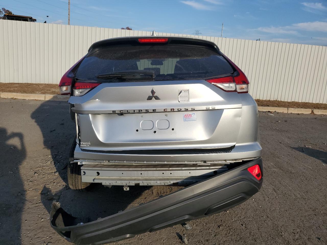 2022 MITSUBISHI ECLIPSE CROSS ES VIN:JA4ASUAA7NZ054289