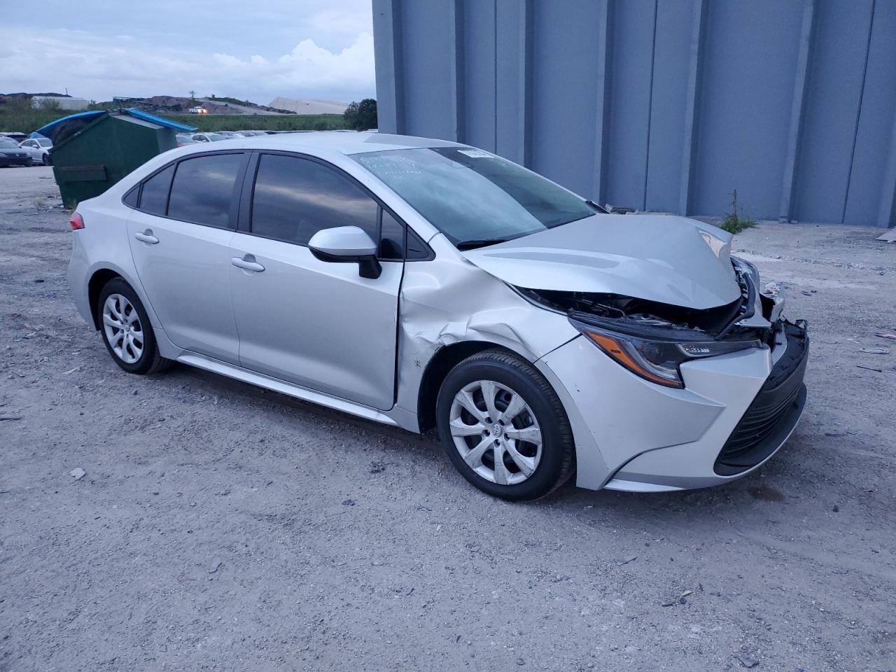 2024 TOYOTA COROLLA LE VIN:5YFB4MDEXRP203040