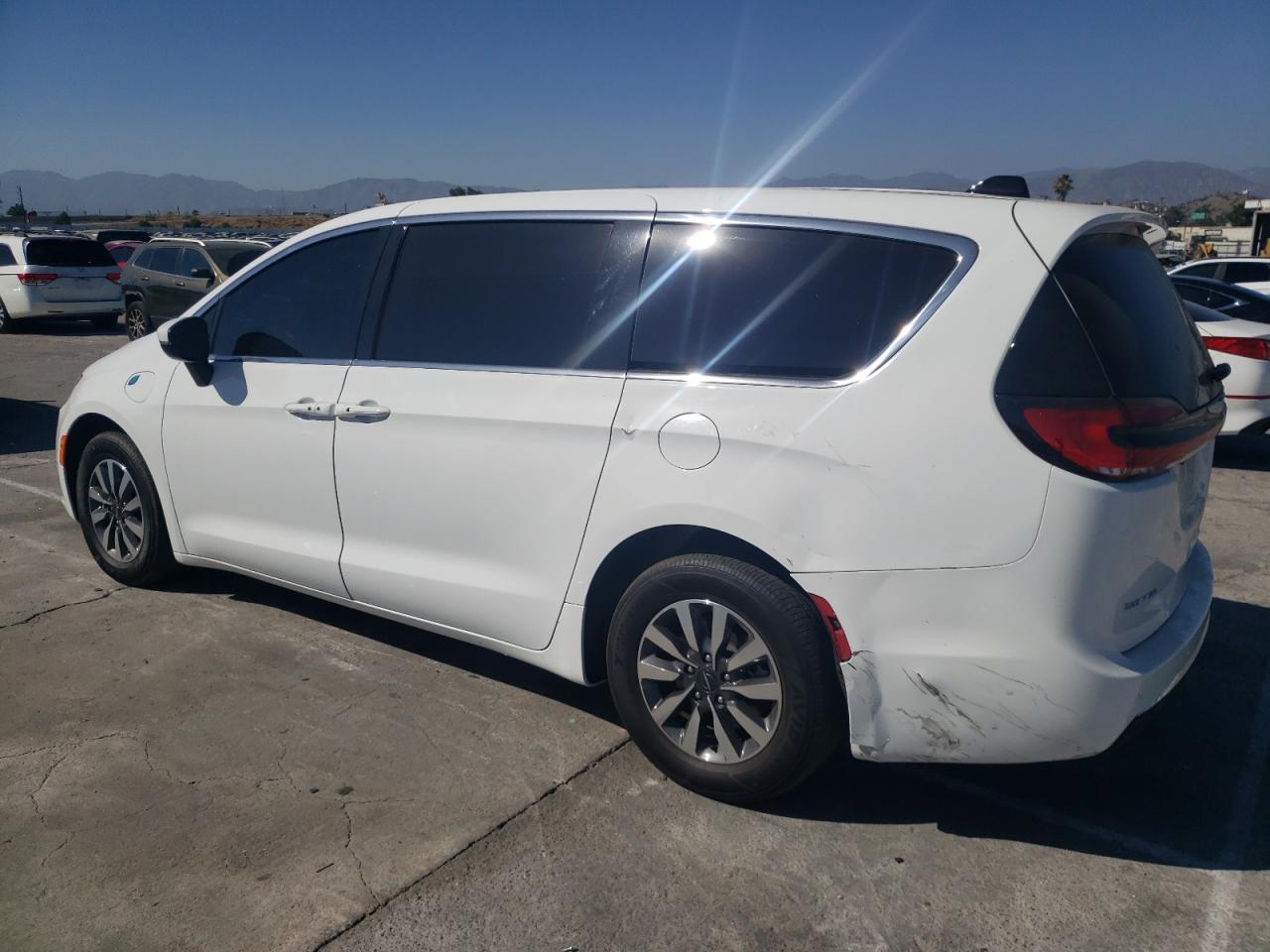 2023 CHRYSLER PACIFICA HYBRID TOURING L VIN:2C4RC1L73PR543775