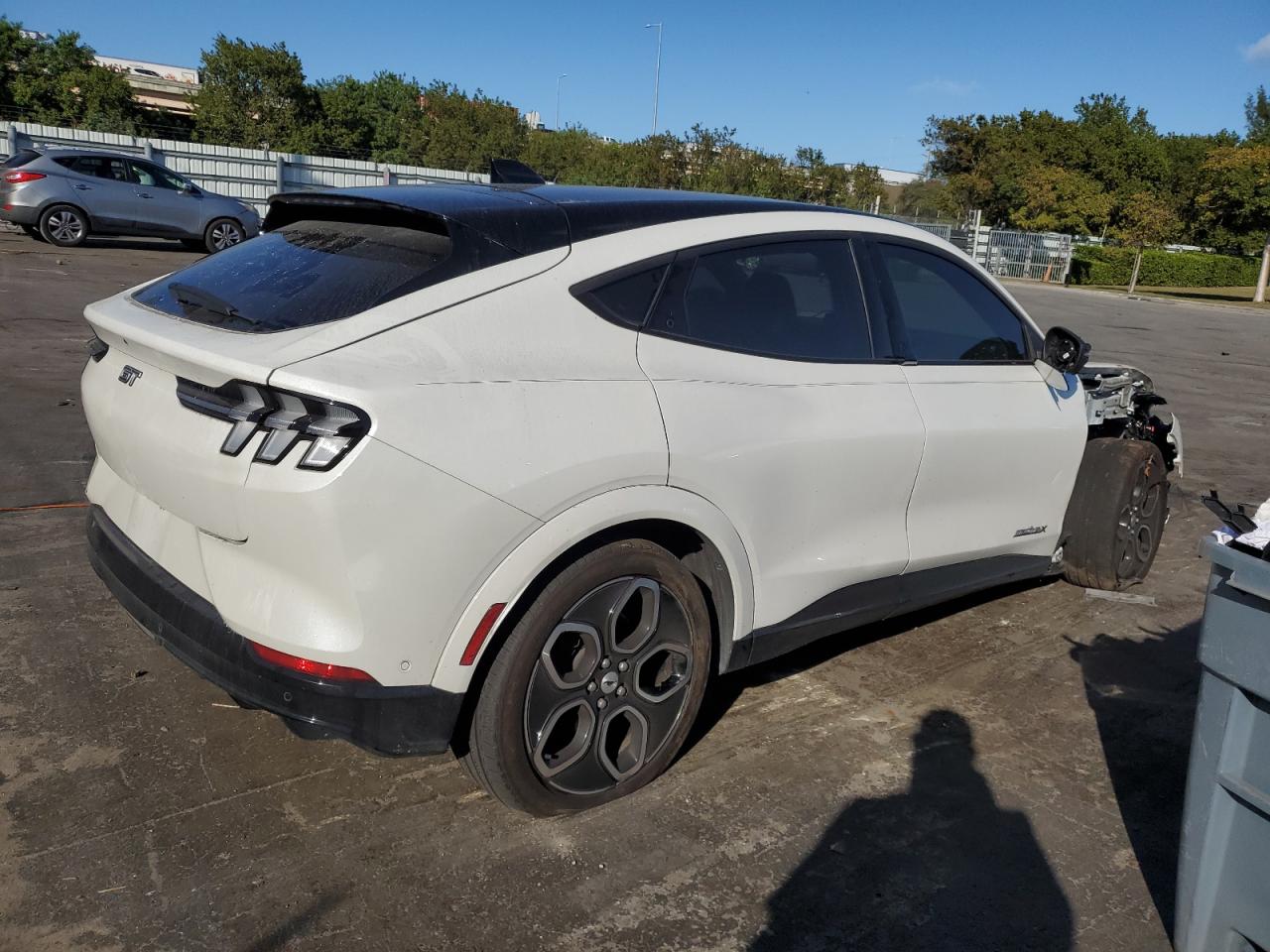 2023 FORD MUSTANG MACH-E GT VIN:3FMTK4SE5PMA56008
