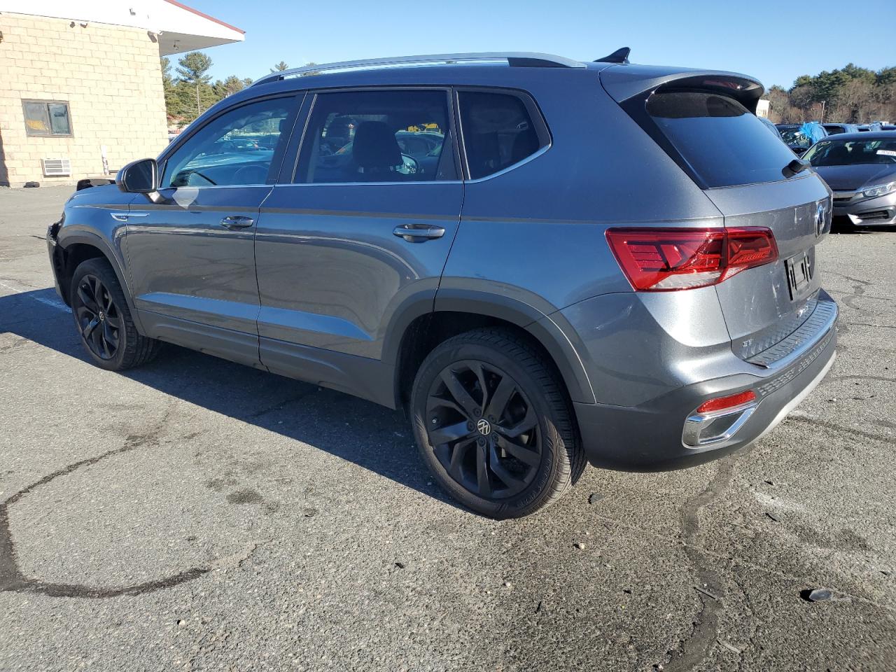 2022 VOLKSWAGEN TAOS SE VIN:3VVTX7B27NM008456