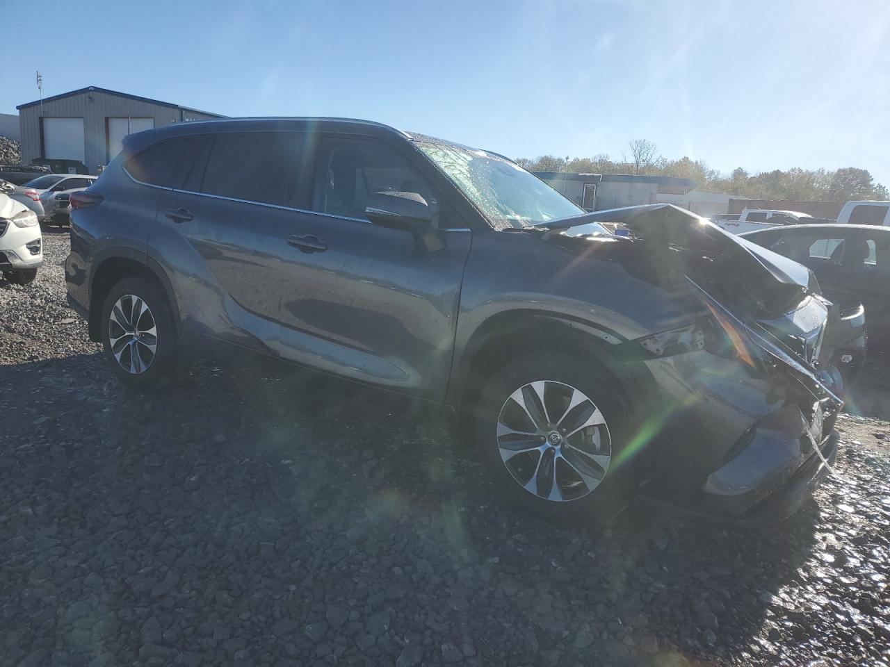 2024 TOYOTA HIGHLANDER HYBRID XLE VIN:5TDKARAH9RS532193