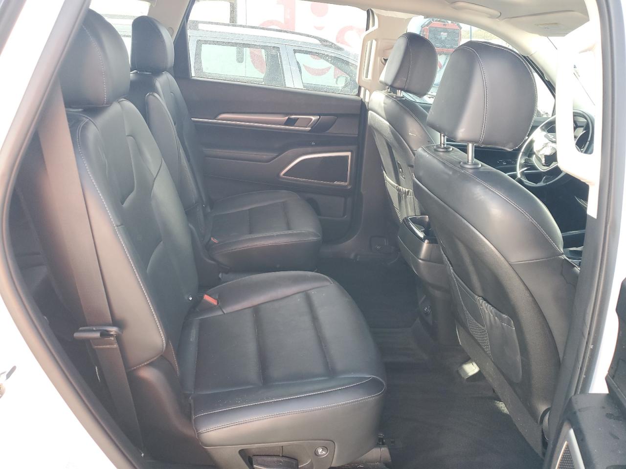 2022 KIA TELLURIDE S VIN:5XYP64HC2NG261277