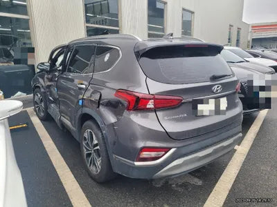 2018 Hyundai Santa FE VIN: