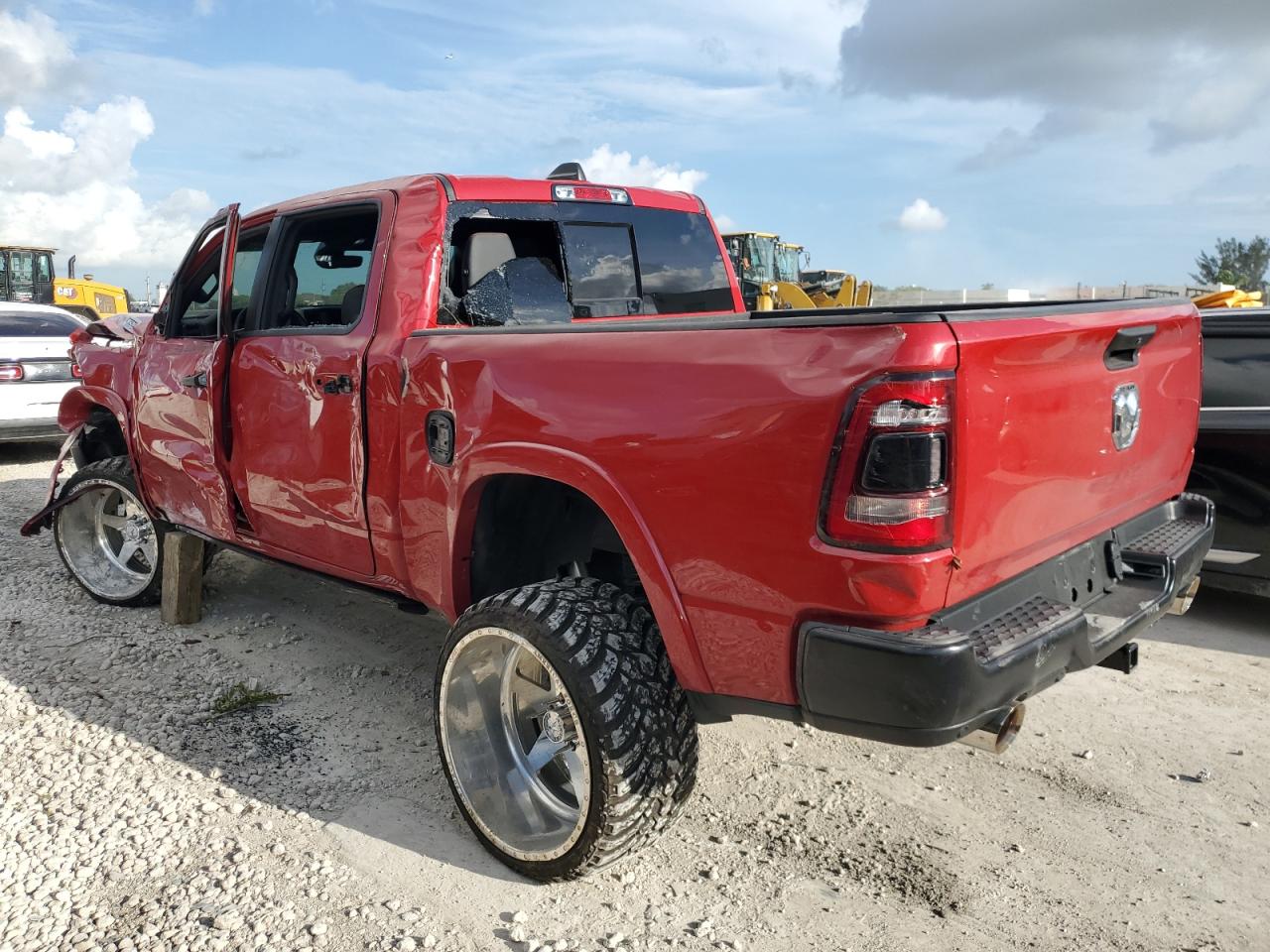 2022 RAM 1500 BIG HORN/LONE STAR VIN:1C6SRFFT7NN243213