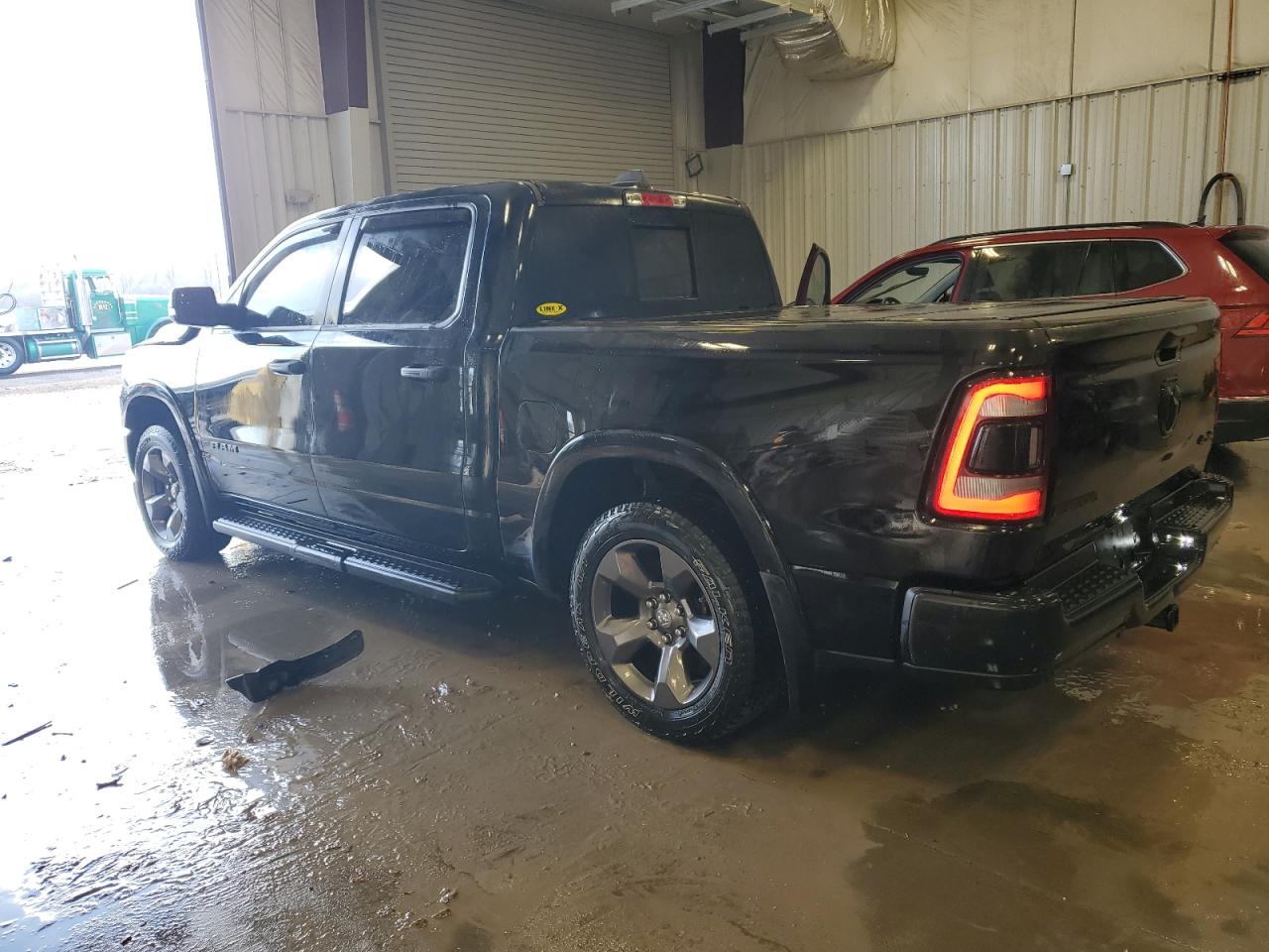 2022 RAM 1500 BIG HORN/LONE STAR VIN:1C6RRFFG0NN245757
