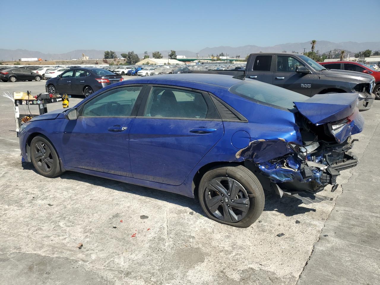 2023 HYUNDAI ELANTRA SEL VIN:5NPLM4AG9PH105122