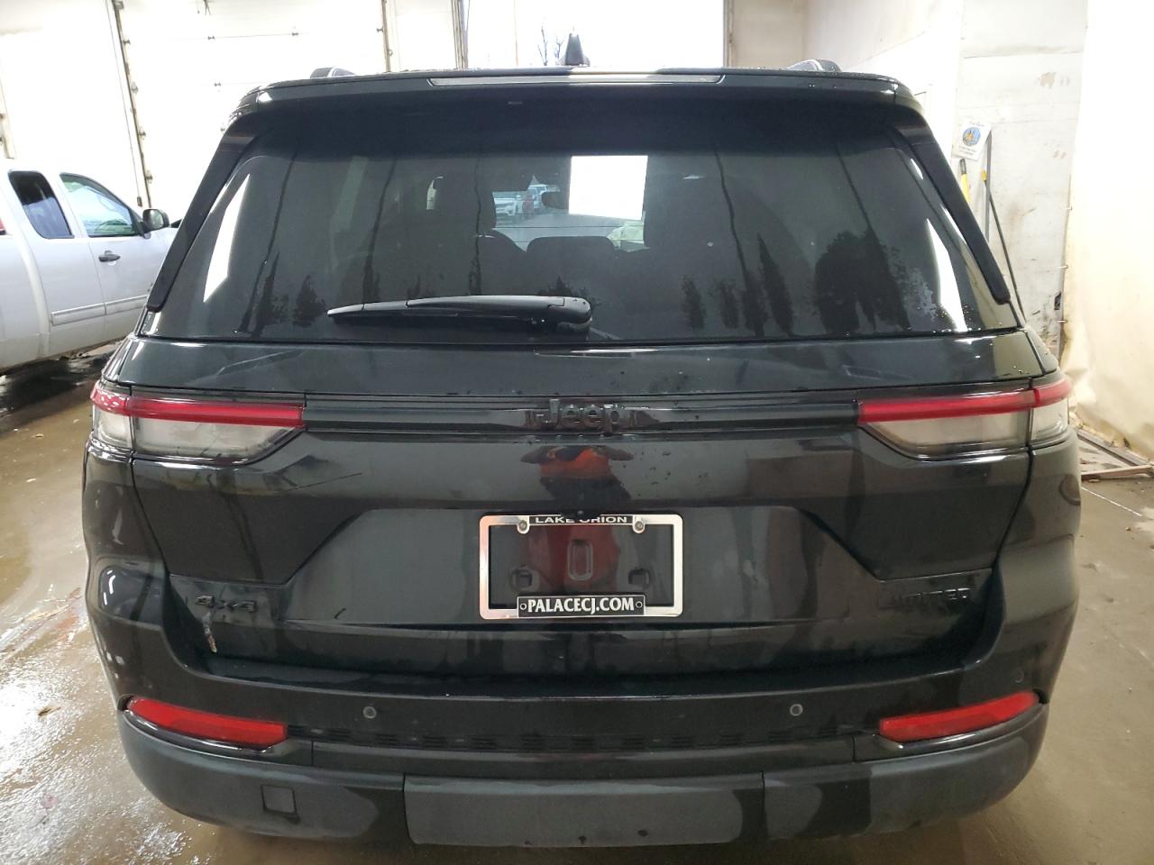 2024 JEEP GRAND CHEROKEE LIMITED VIN:1C4RJHBG5RC704686