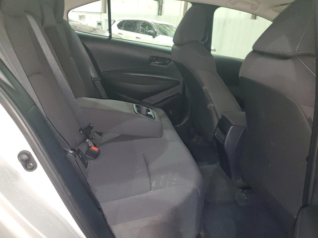 2022 TOYOTA COROLLA LE VIN:5YFEPMAE3NP343949