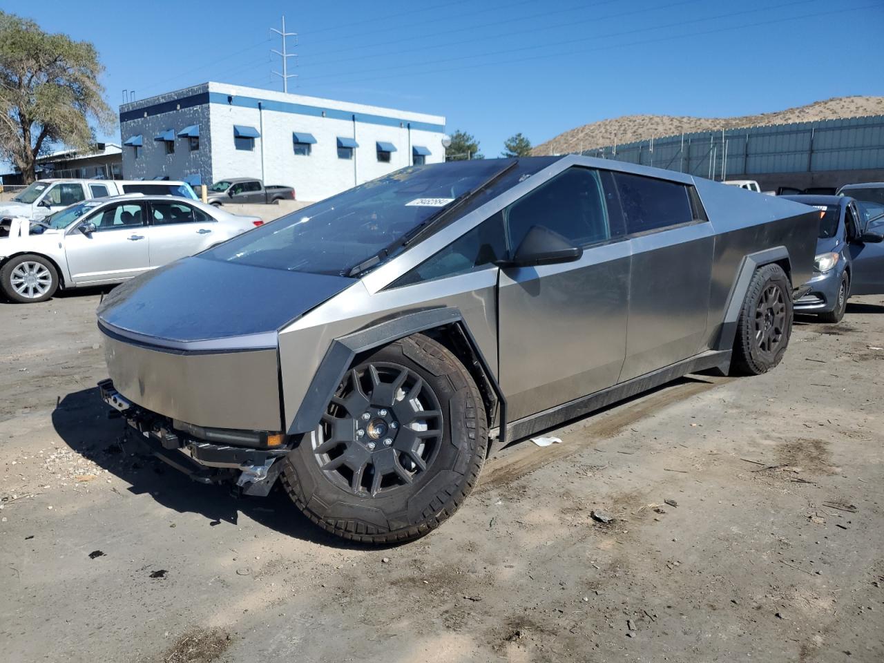 2024 TESLA CYBERTRUCK  VIN:7G2CEHEE2RA018736