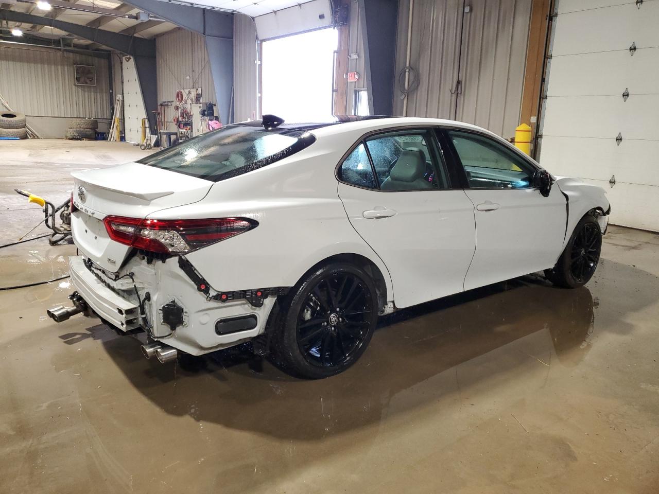 2022 TOYOTA CAMRY XSE VIN:4T1K61AK3NU040761