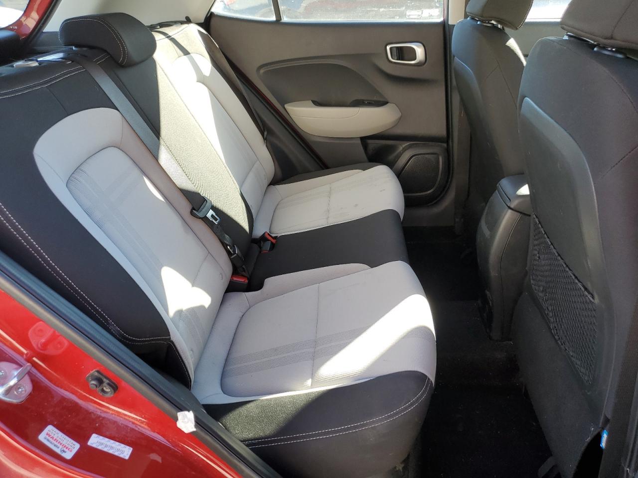 2022 HYUNDAI VENUE SEL VIN:KMHRC8A39NU148293
