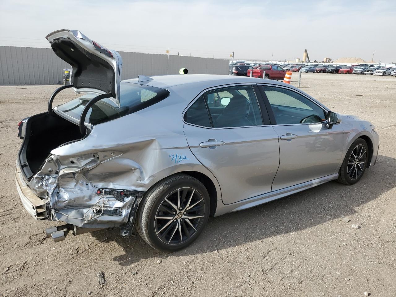 2022 TOYOTA CAMRY SE VIN:4T1G11AK4NU667120