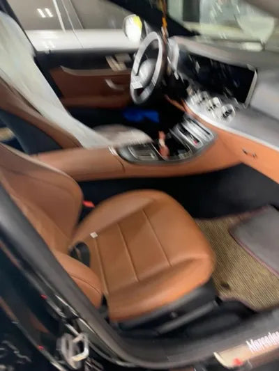 2021 Mercedes-Benz E 220 VIN: