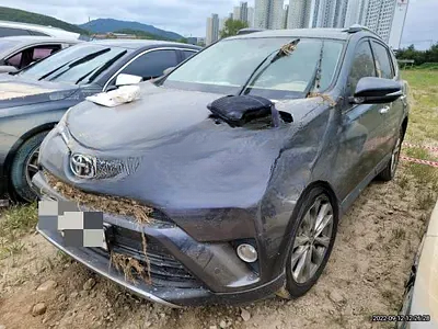 2016 Toyota RAV4 NONE VIN: