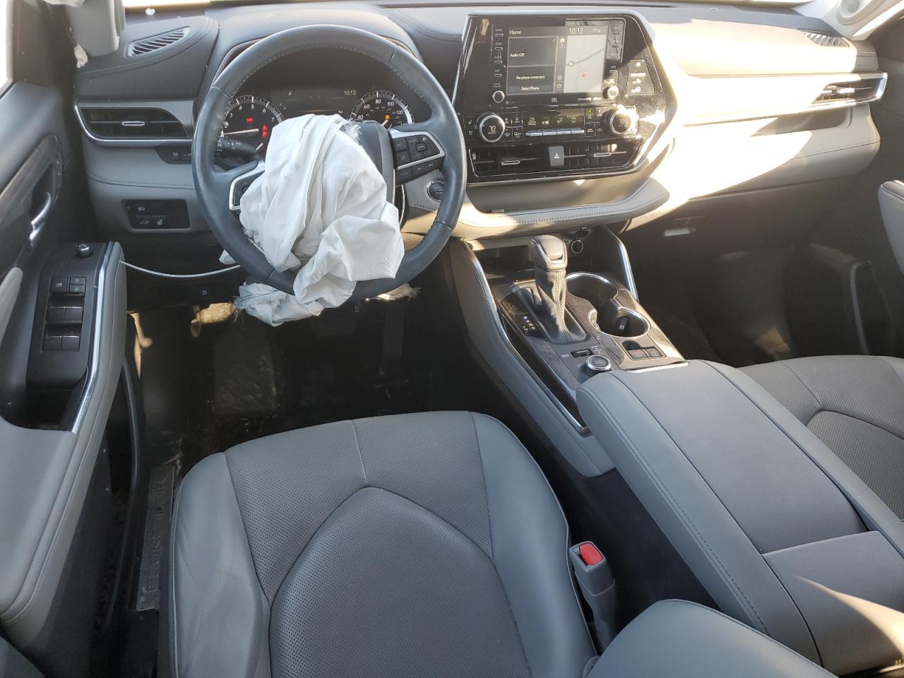 2022 TOYOTA HIGHLANDER LIMITED VIN:5TDDZRBH6NS563668