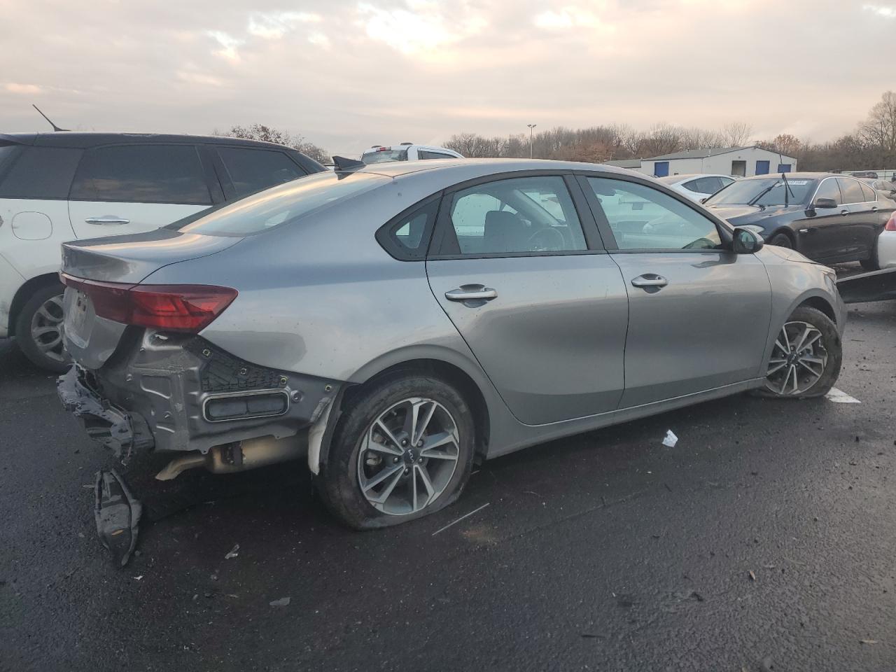 2024 KIA FORTE LX VIN:3KPF24AD7RE764820