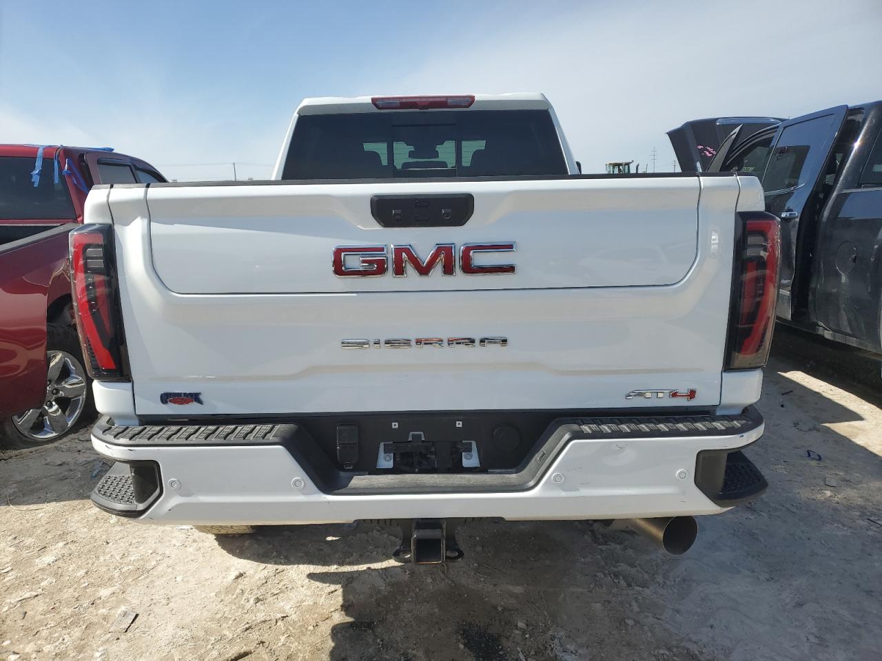 2024 GMC SIERRA K2500 AT4 VIN:1GT49PEY8RF391438