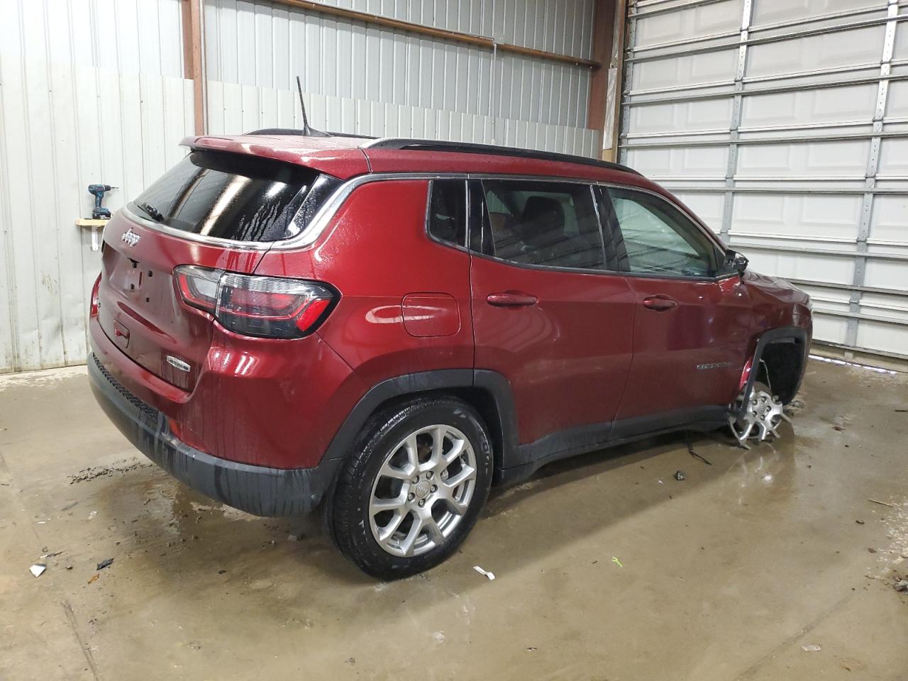 2022 JEEP COMPASS LATITUDE LUX VIN:3C4NJDFB3NT169099