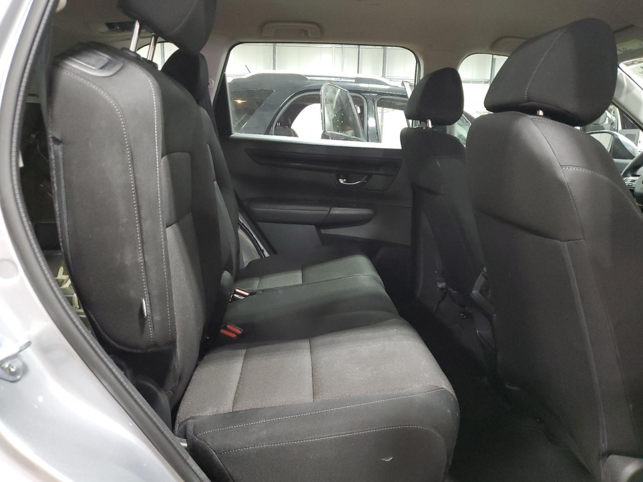 2024 HONDA CR-V LX VIN:2HKRS4H21RH439626