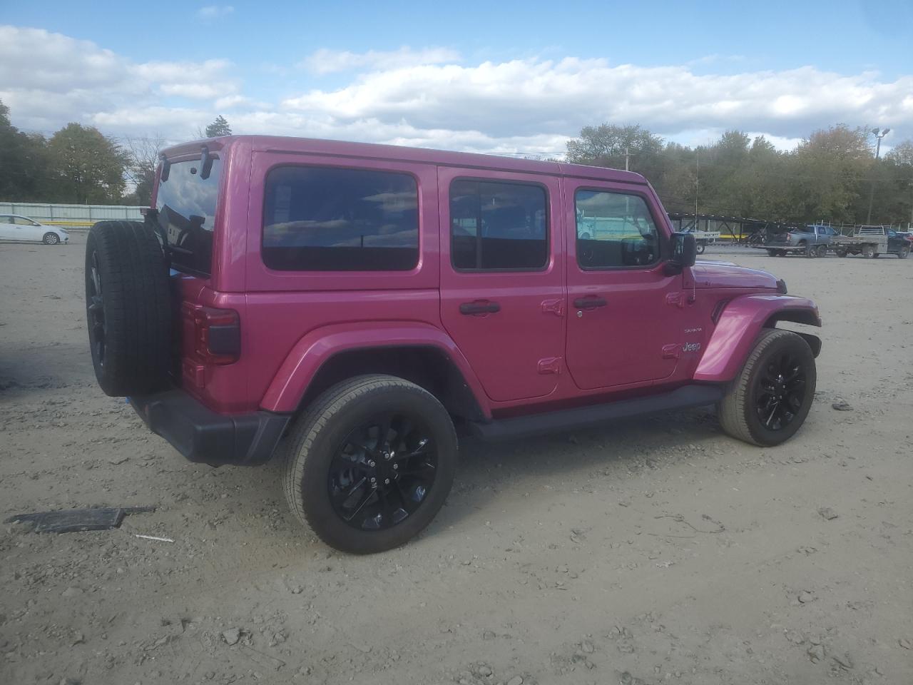 2022 JEEP WRANGLER UNLIMITED SAHARA 4XE VIN:1C4JJXP60NW101628