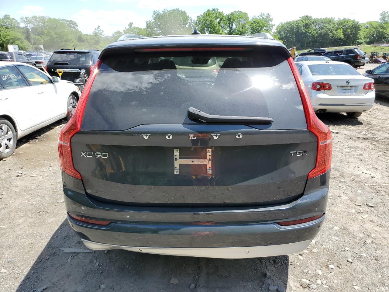 2022 VOLVO XC90 T5 MOMENTUM VIN:YV4102PK0N1775601