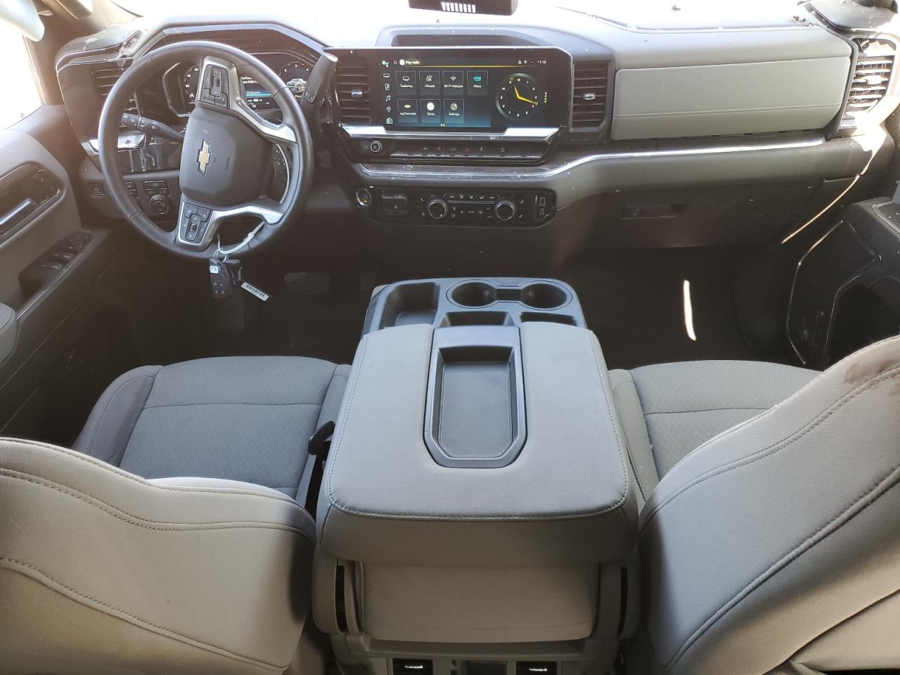 2024 CHEVROLET SILVERADO K1500 LT VIN:1GCUDDED6RZ224973