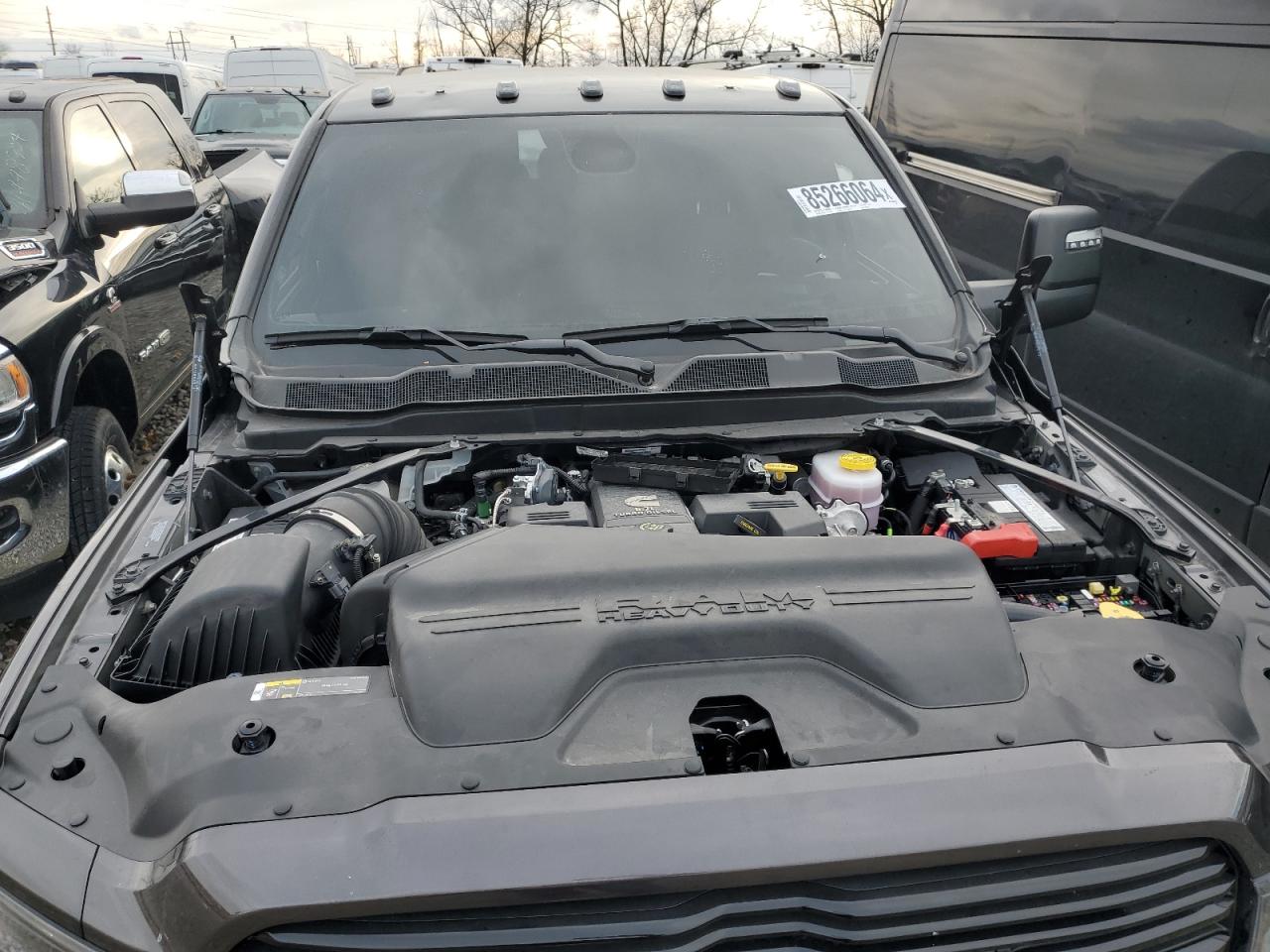 2024 RAM 3500 LARAMIE VIN:3C63RRML8RG220255