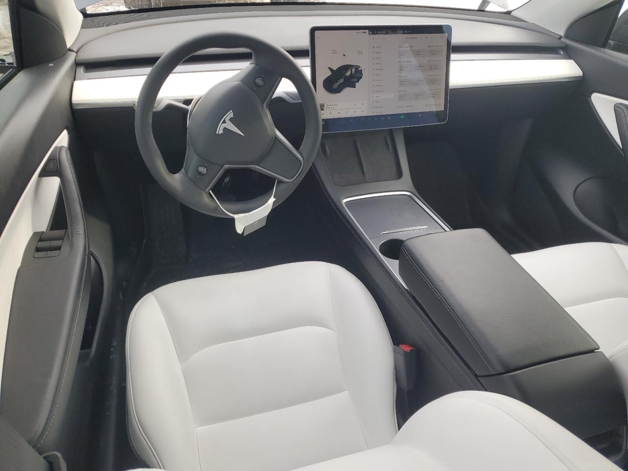 2022 TESLA MODEL Y  VIN:7SAYGDEEXNF376419