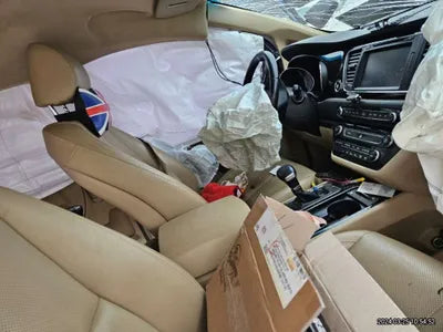 2016 Kia Carnival KNAME81ABHS300243 VIN:KNAME81ABHS300243