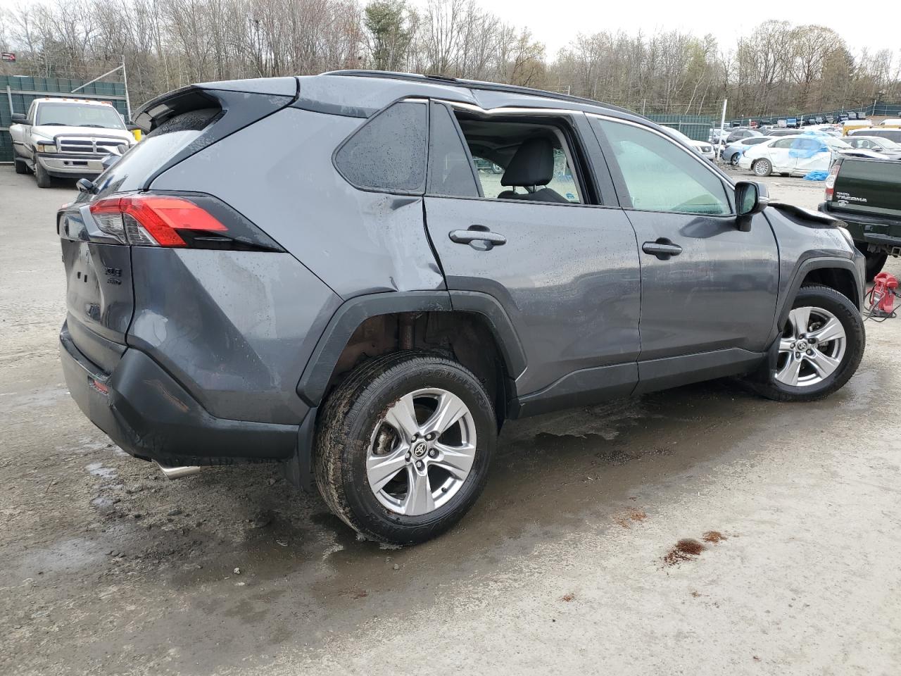 2023 TOYOTA RAV4 XLE VIN:2T3P1RFV0PC332272