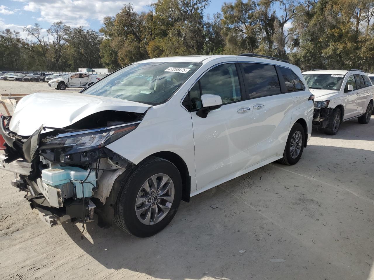 2022 TOYOTA SIENNA XLE VIN:5TDYRKEC7NS087469