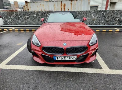 2022 BMW Z4 WBAHF7105NWX69877 VIN:WBAHF7105NWX69877