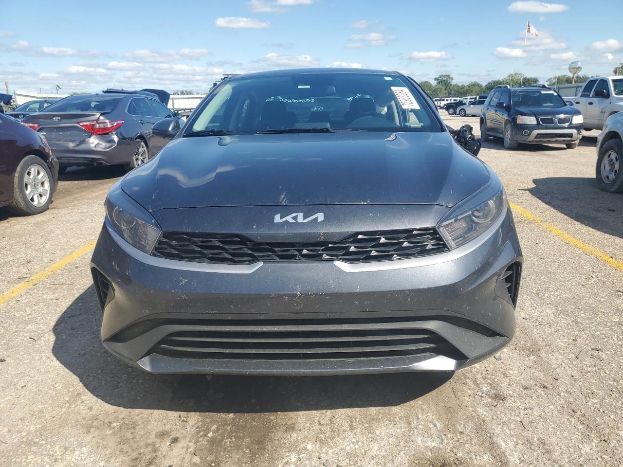 2023 KIA FORTE LX VIN:3KPF24AD9PE654171