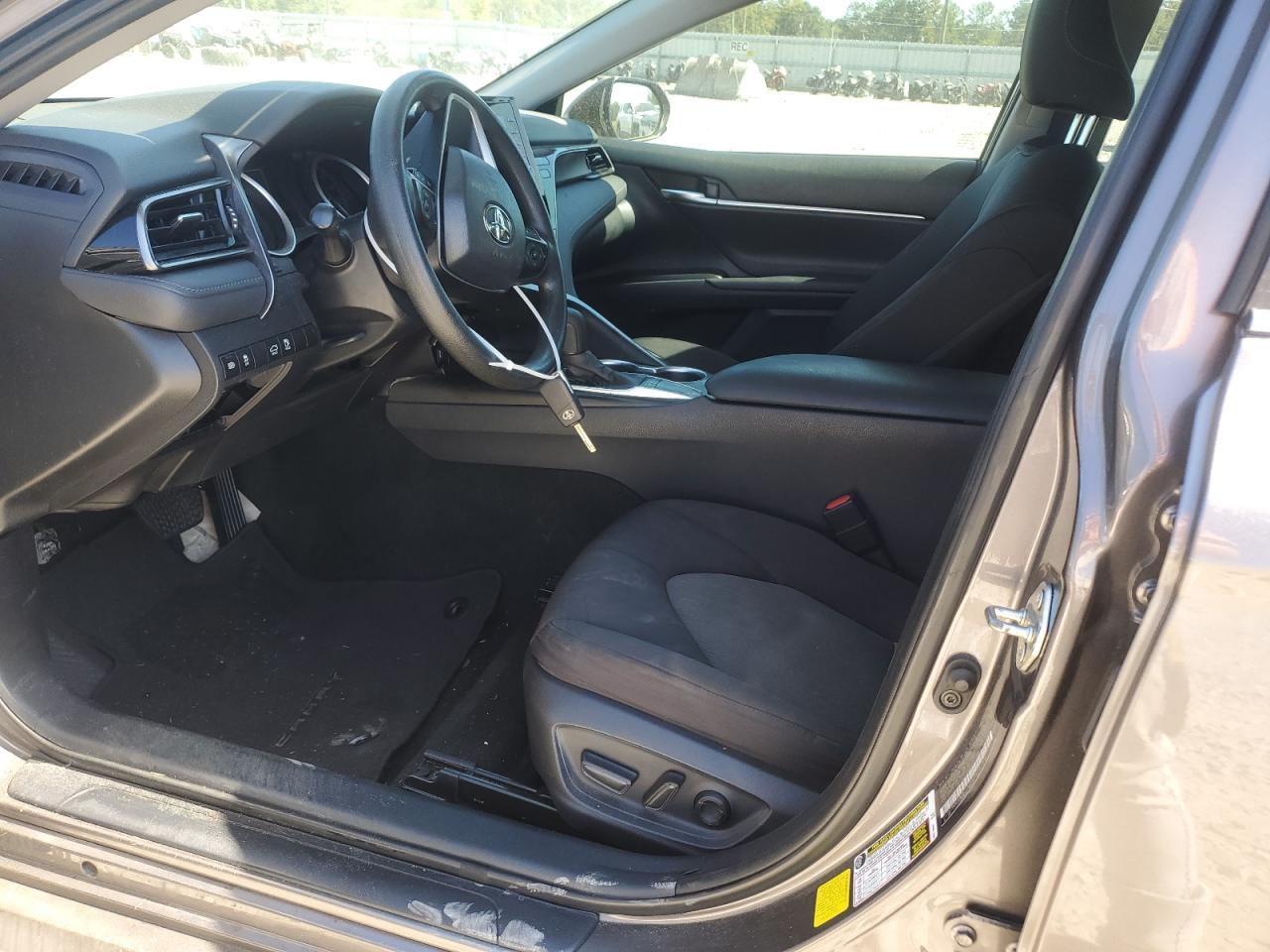 2022 TOYOTA CAMRY LE VIN:4T1C11AK8NU653641