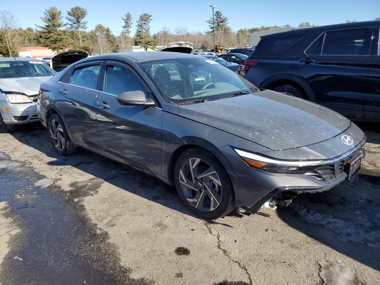 2024 HYUNDAI ELANTRA SEL VIN:KMHLS4DG7RU767304