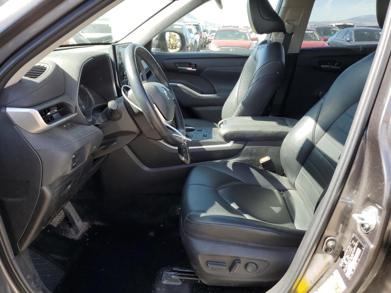 2022 TOYOTA HIGHLANDER HYBRID XLE VIN:5TDGBRCH8NS548539