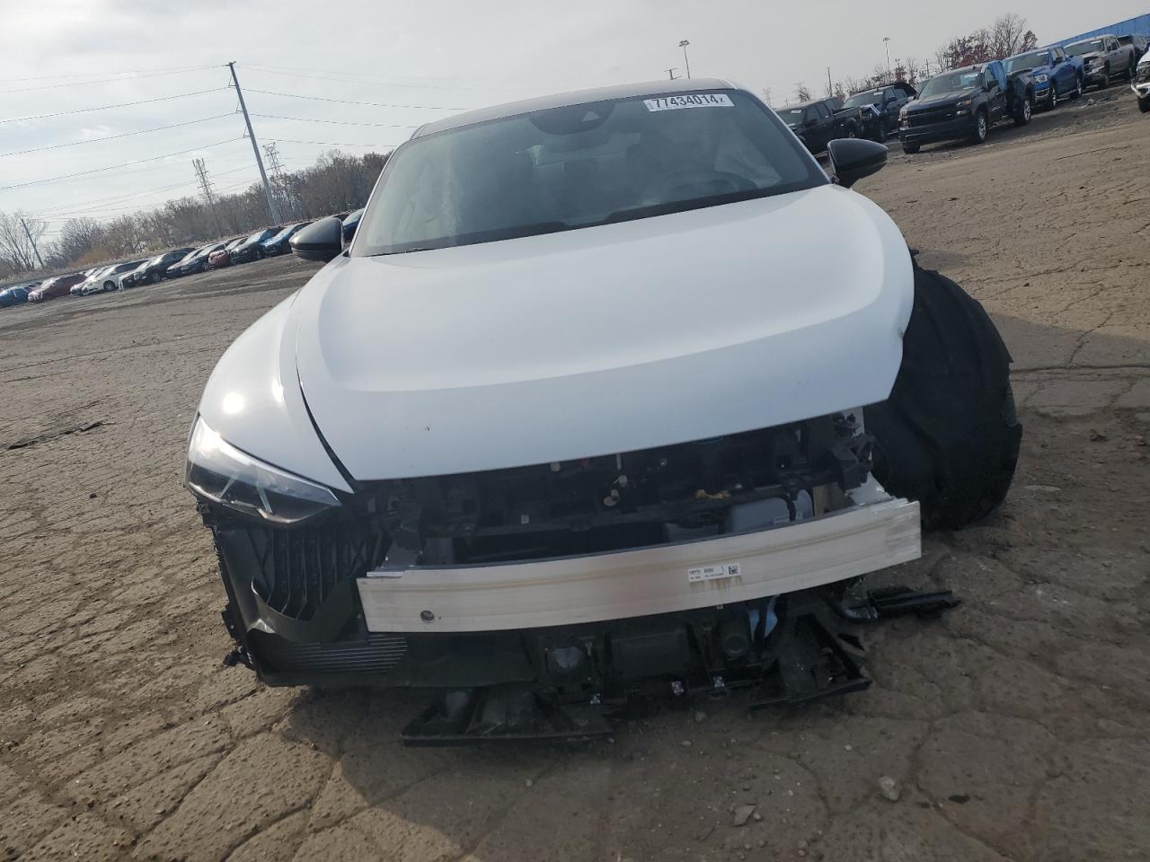 2024 AUDI RS E-TRON GT  VIN:WAUBHBFW5R7900466