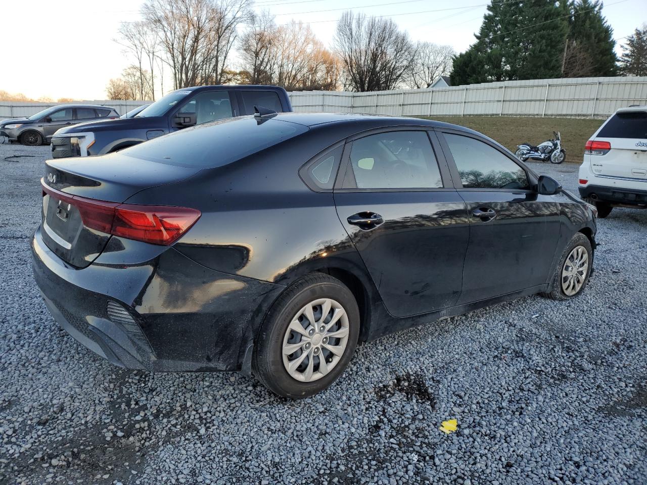 2023 KIA FORTE LX VIN:3KPF24AD1PE684703