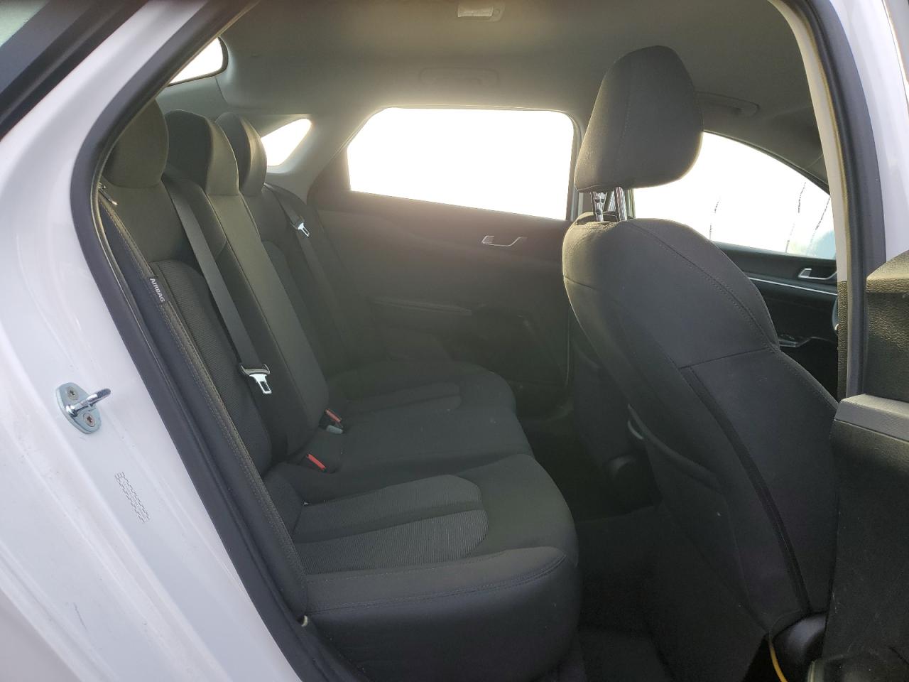 2022 KIA K5 LX VIN:5XXG24J29NG139632