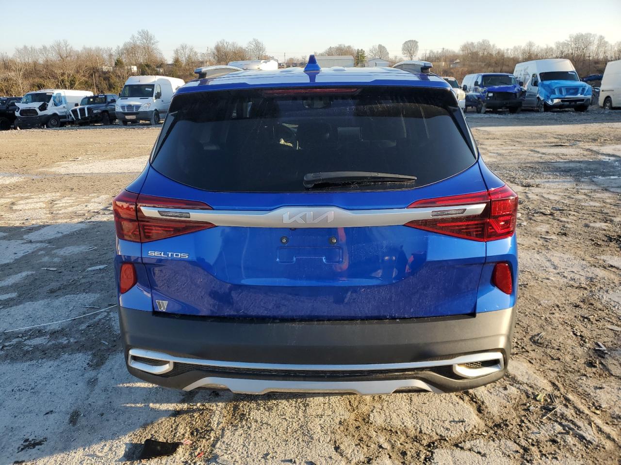 2023 KIA SELTOS S VIN:KNDEUCAA4P7440517