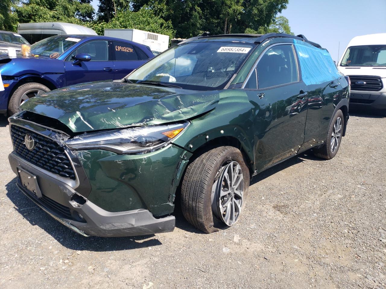 2022 TOYOTA COROLLA CROSS XLE VIN:7MUDAABG2NV035924