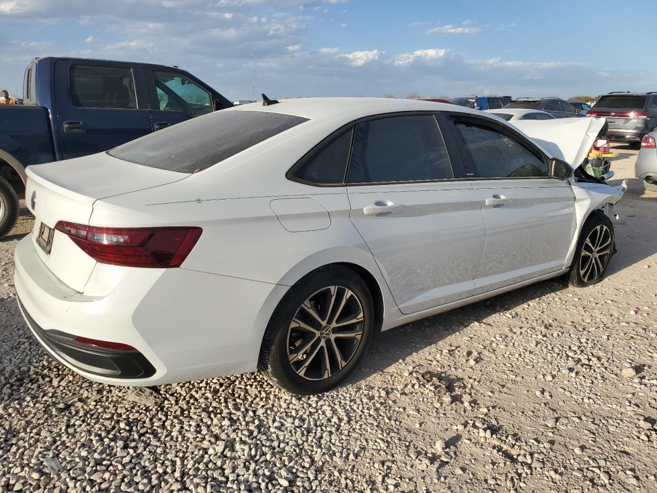 2023 VOLKSWAGEN JETTA SPORT VIN:3VWBM7BU4PM035327