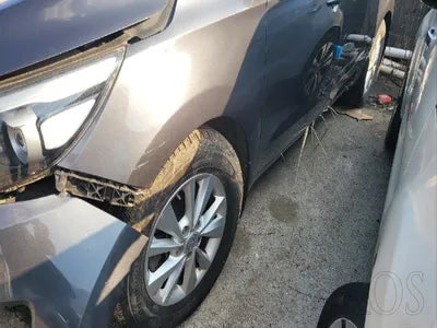 2015 Kia Carnival VIN: