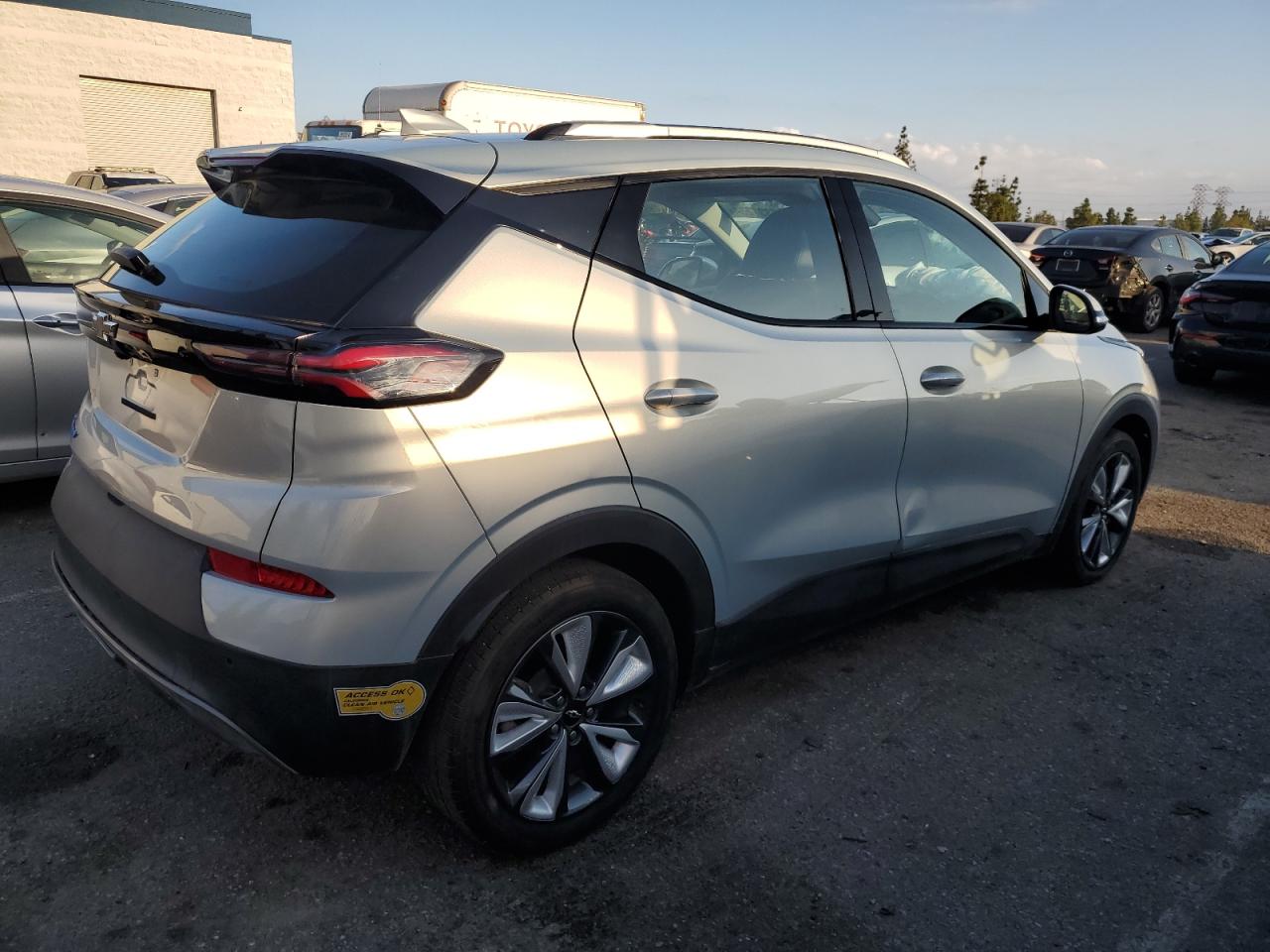 2022 CHEVROLET BOLT EUV LT VIN:1G1FY6S07N4115805