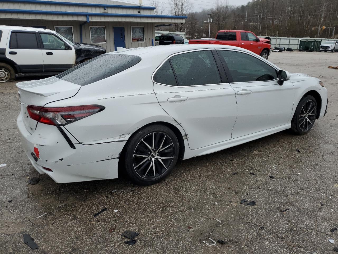 2022 TOYOTA CAMRY SE VIN:4T1G11AK1NU066604