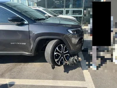 2022 Jeep Compass VIN: