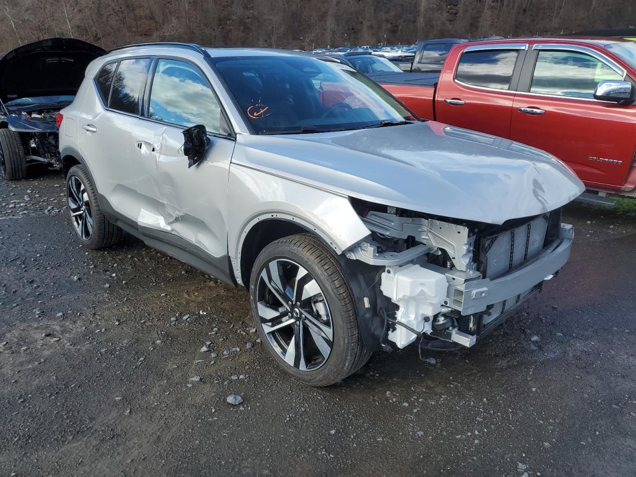 2023 VOLVO XC40 PLUS VIN:YV4L12UW5P283540