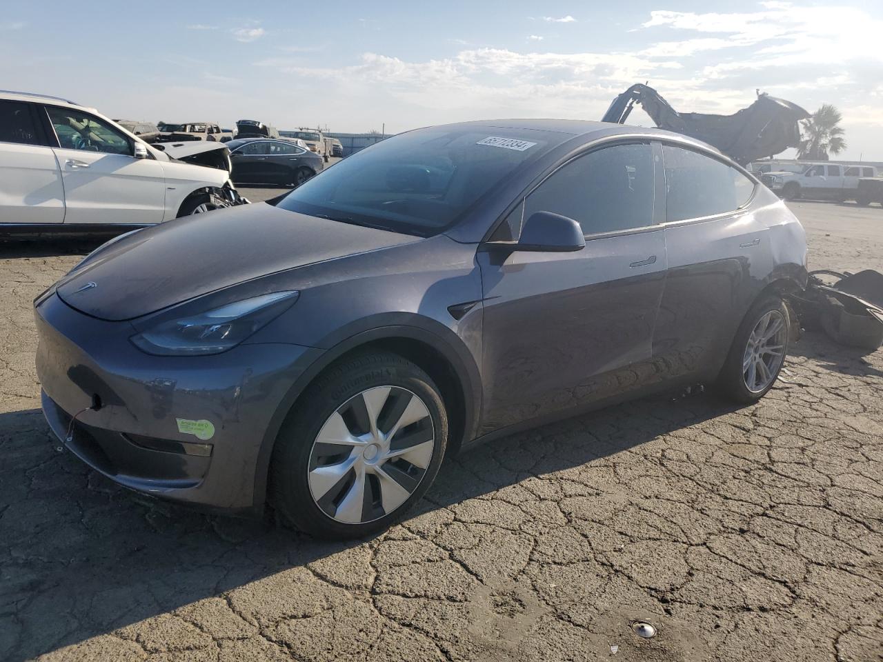 2023 TESLA MODEL Y  VIN:7SAYGDEE2PF685711